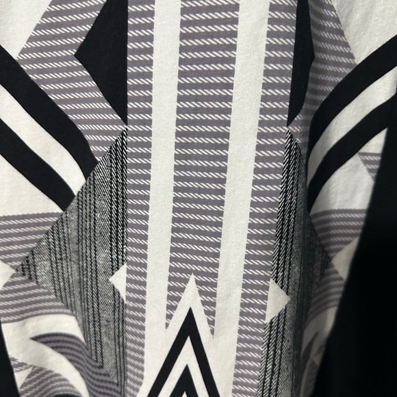 Express Geometric Print Bodycon Dress - Picture 4 of 13